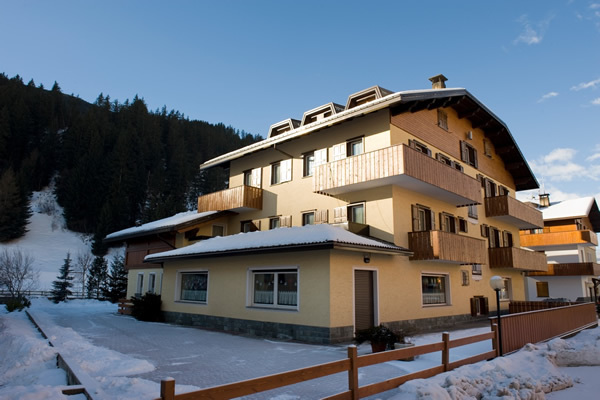 Hotel I Rododendri