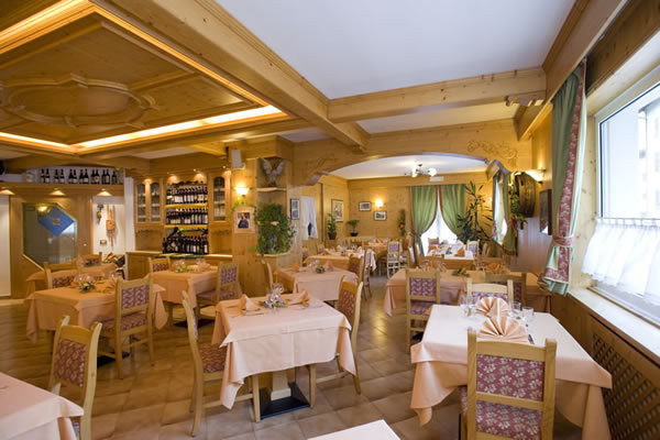 Hotel I Rododendri