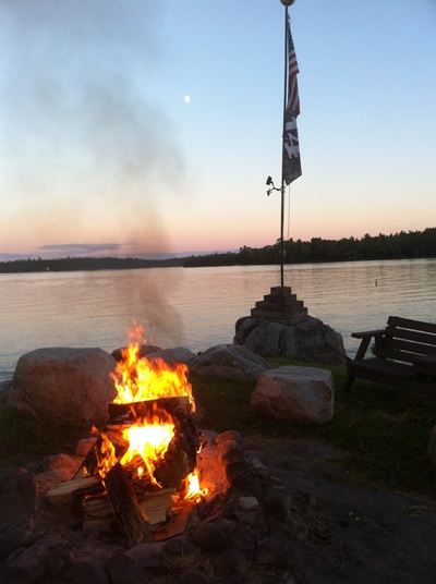 Pine Point Lodge, Resort & Motel