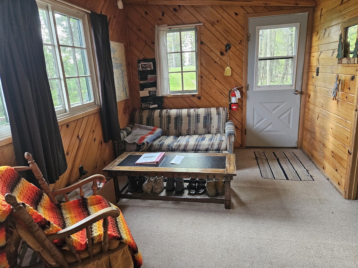 Pine Point Lodge, Resort & Motel