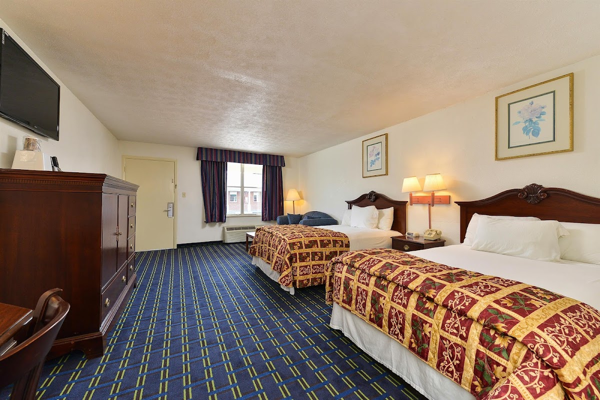 Americas Best Value Inn & Suites South Boston