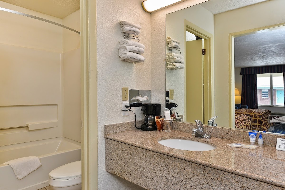 Americas Best Value Inn & Suites South Boston
