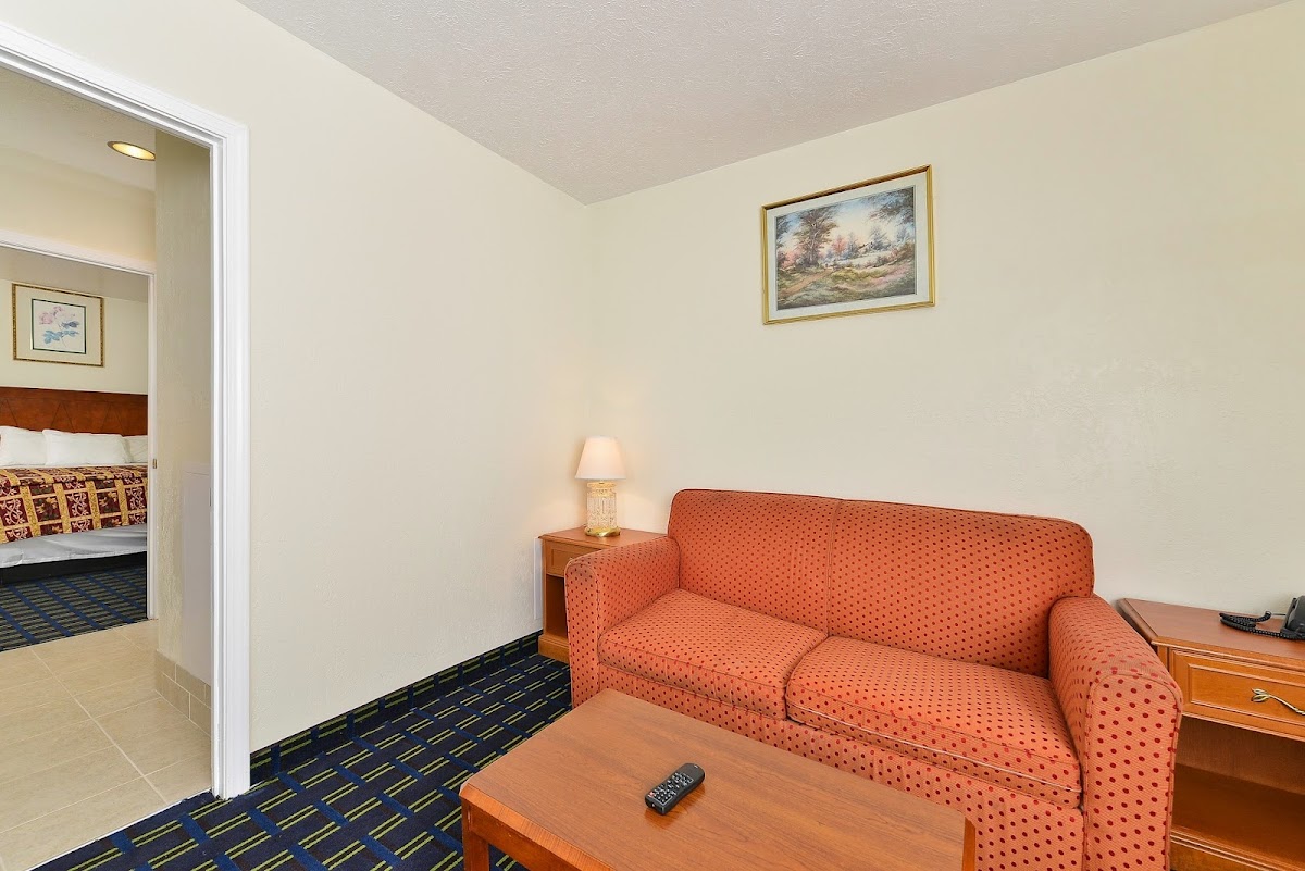 Americas Best Value Inn & Suites South Boston