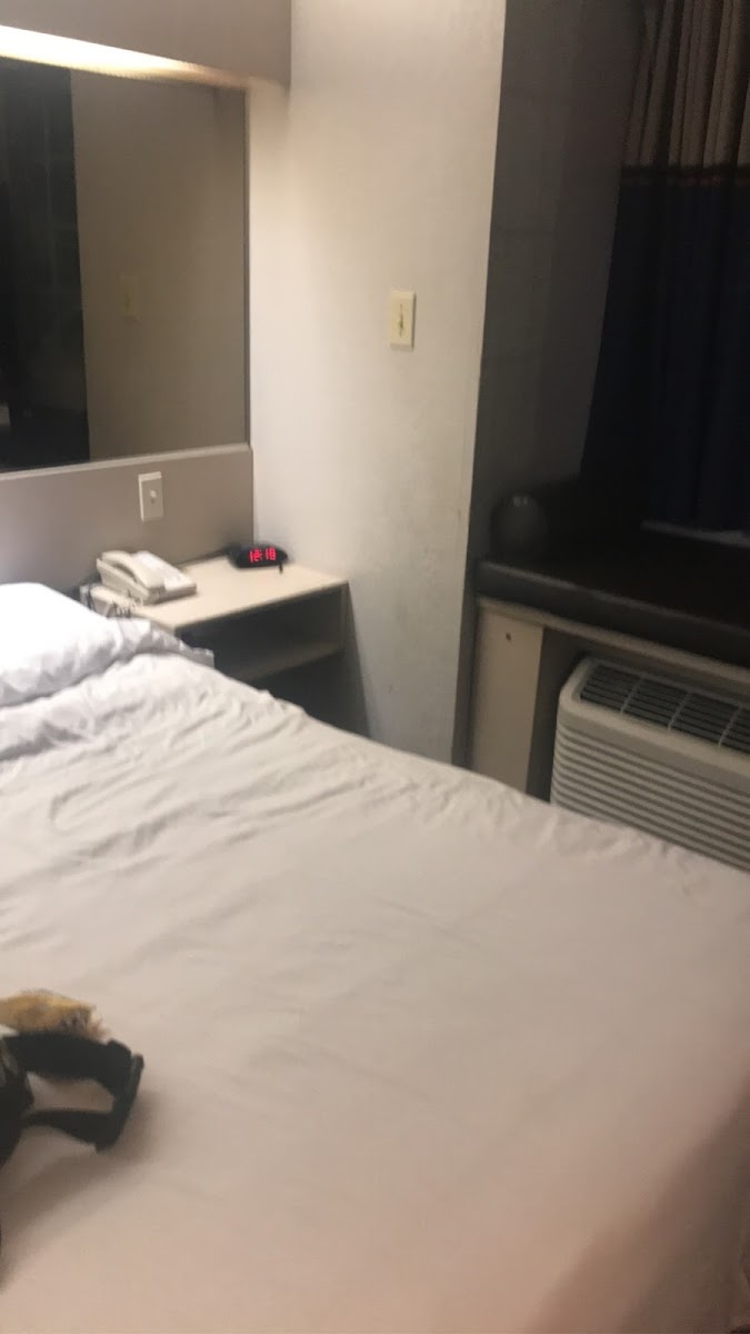 Stay Express Inn & Suites Union City Near Atlanta Airport