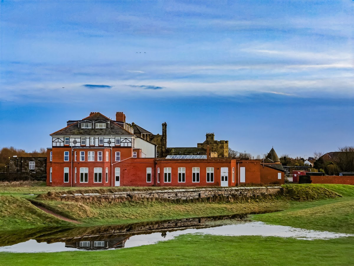 Leasowe Castle Hotel
