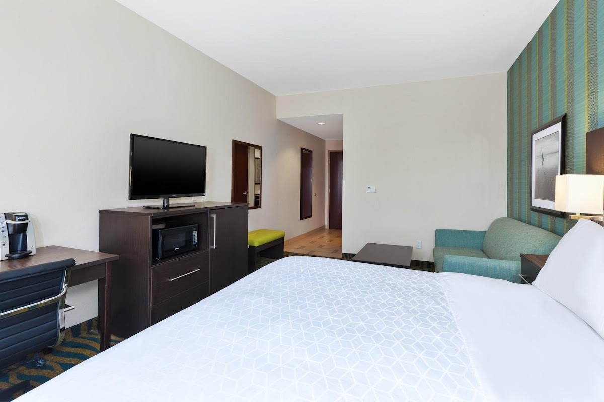 Holiday Inn Express & Suites Southport - Oak Island Area by IHG
