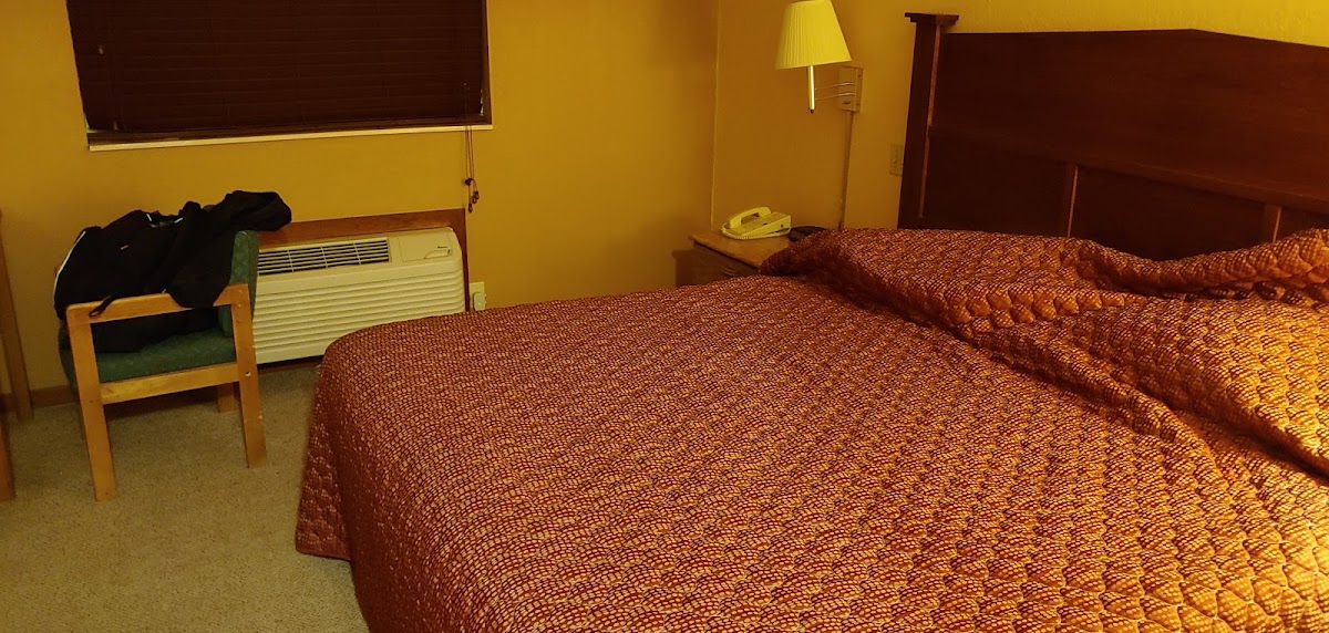 Best Rest Inn & Suites
