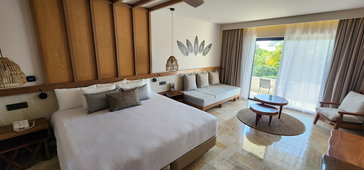 Bahia Principe Luxury Akumal