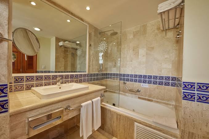 Bahia Principe Luxury Akumal