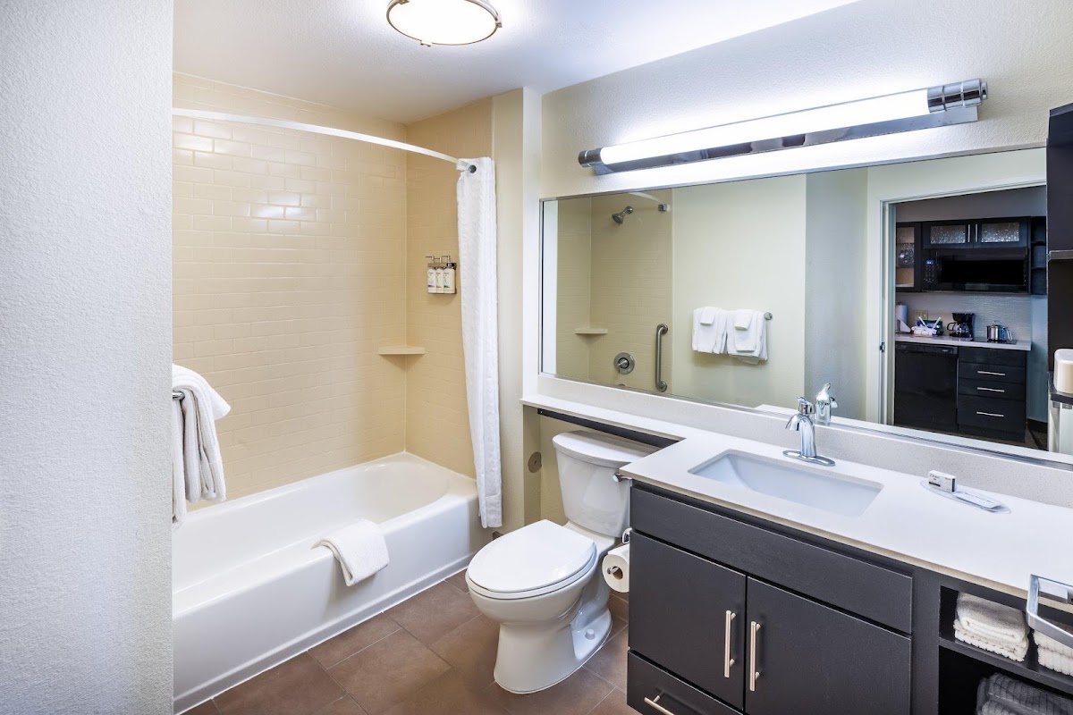 Candlewood Suites Building 11193
