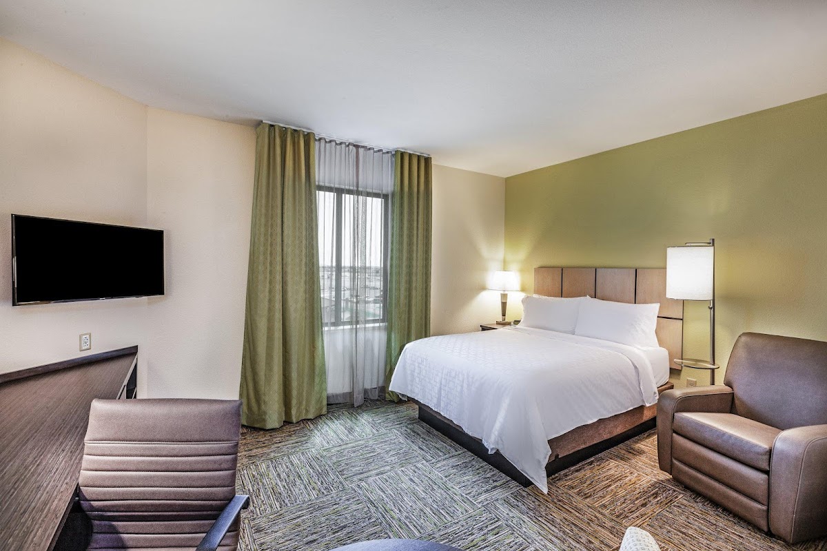Candlewood Suites Building 11193