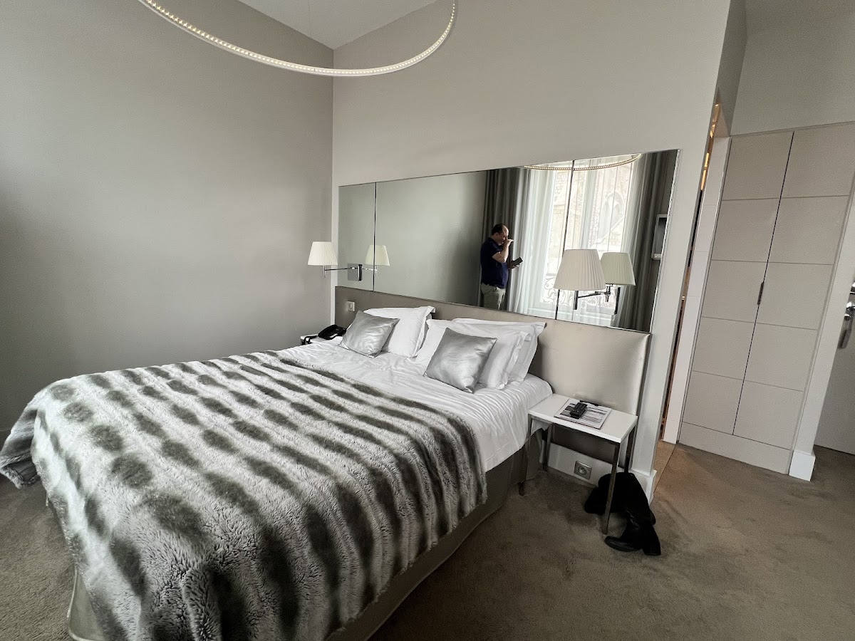 Le Cesar Hotel
