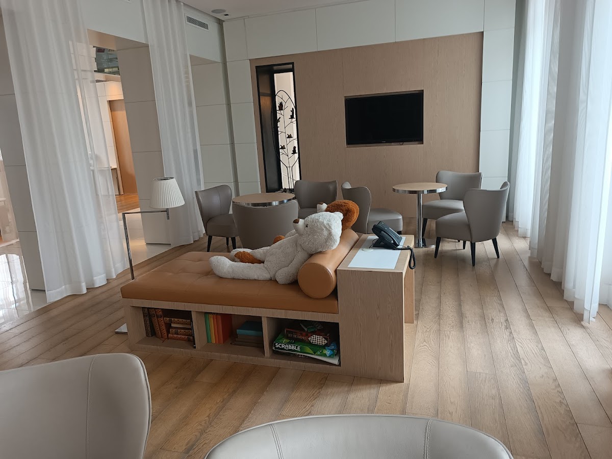 Le Cesar Hotel