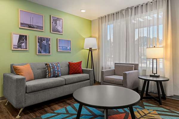 WoodSpring Suites Yorktown Newport News