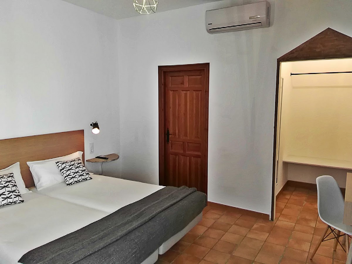 Hostal Café FRENTEABASTOS