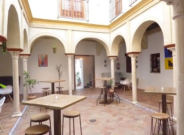 Hostal Café FRENTEABASTOS