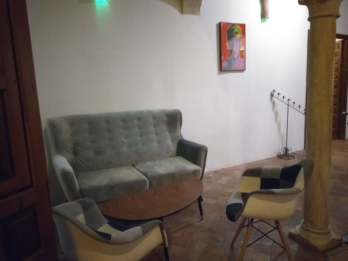 Hostal Café FRENTEABASTOS