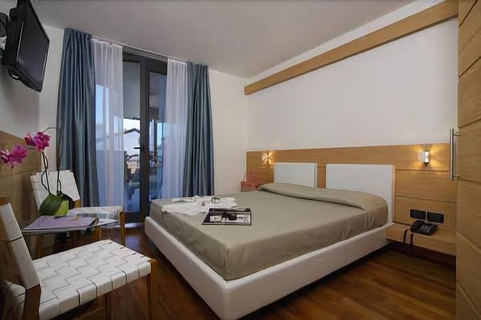 Hotel Fonzari