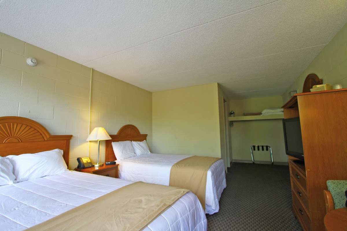 Hillside Lodge