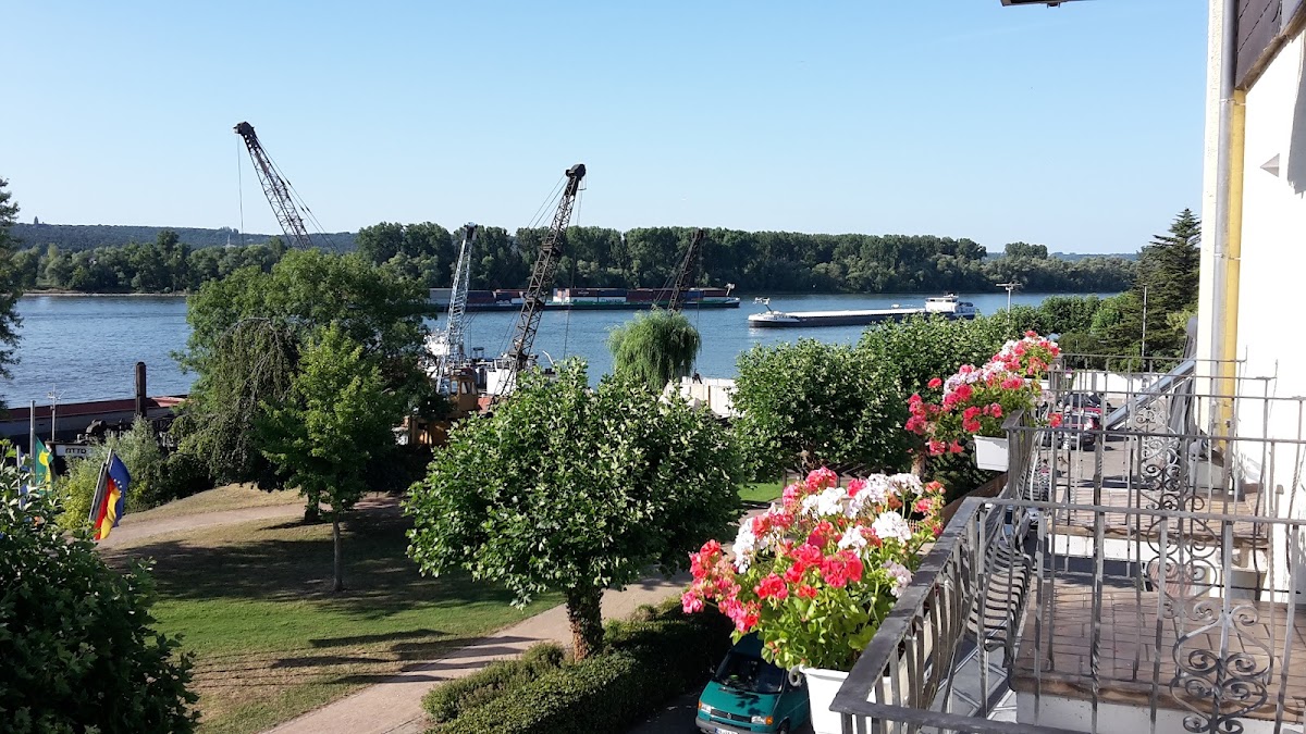 Hotel-Restaurant Zum Weissen Mohren