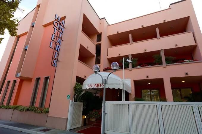 Hotel Antares Meuble'