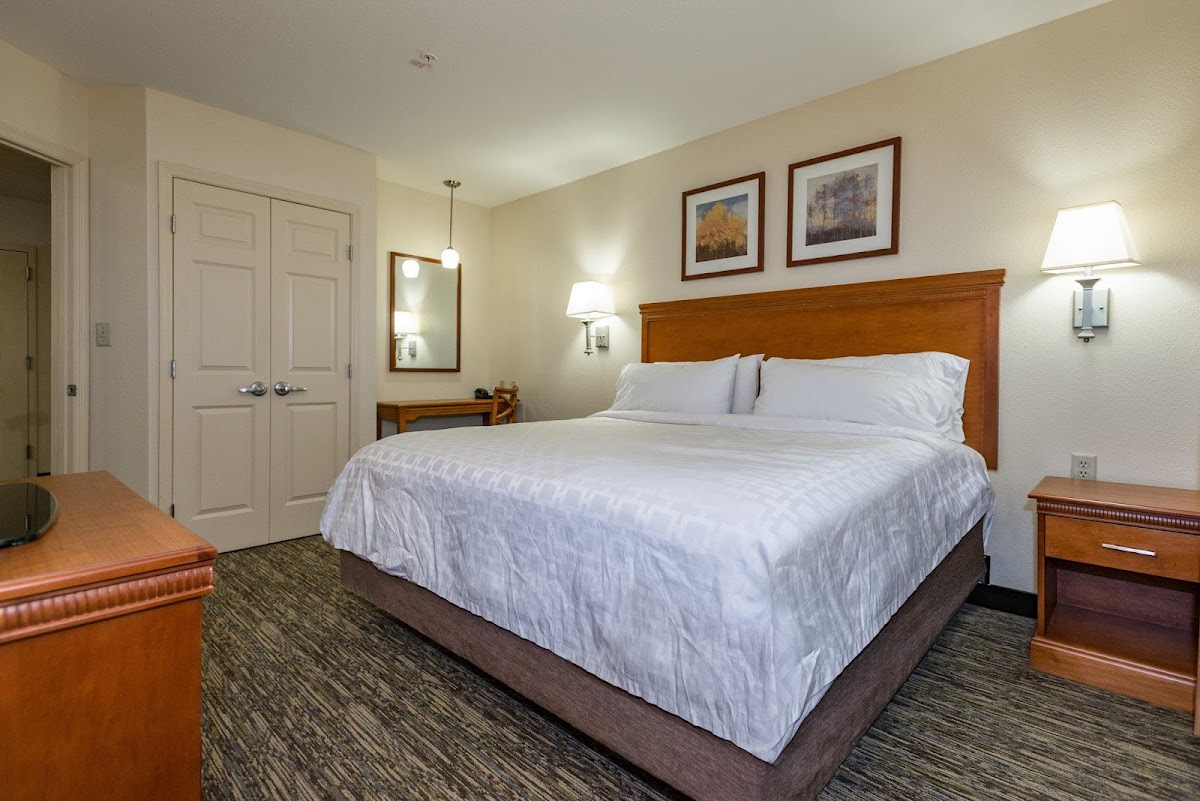 Candlewood Suites Mobile-Downtown by IHG