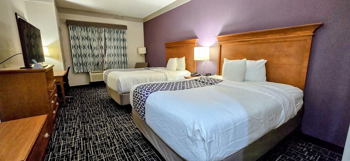 La Quinta Inn & Suites by Wyndham Jackson Airport