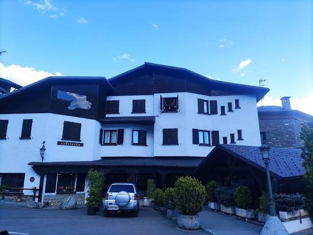 Hotel Giral