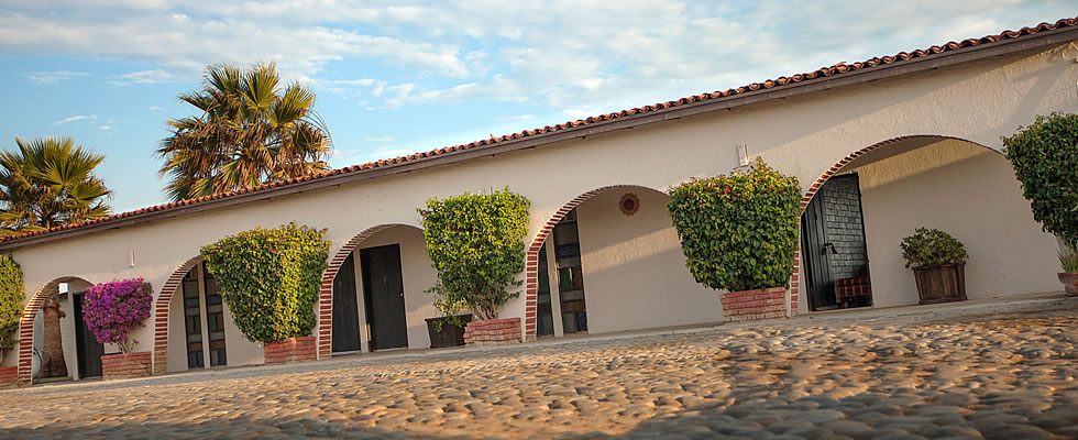 California Trailer Park & Hotel