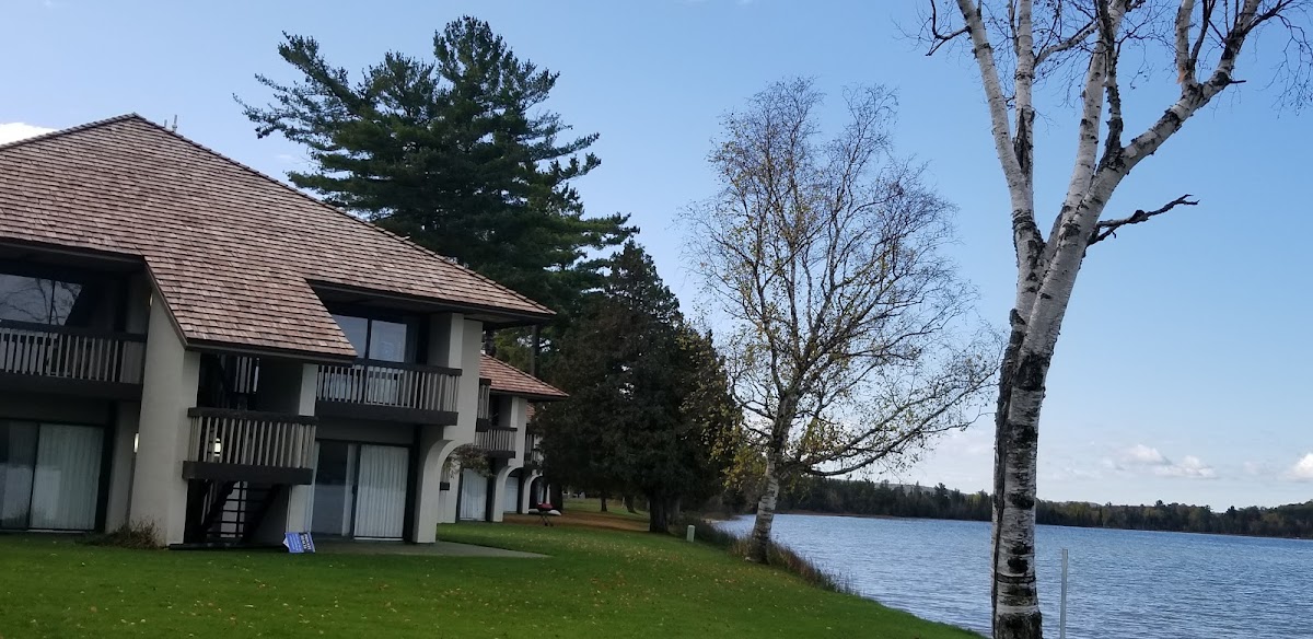 Deer Lake Villas - Boyne Mountain Resort