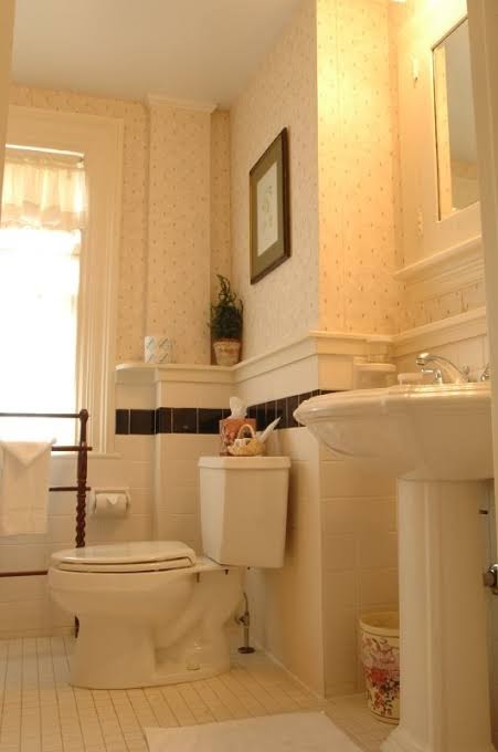 Roger Sherman Inn