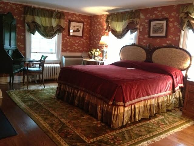Roger Sherman Inn