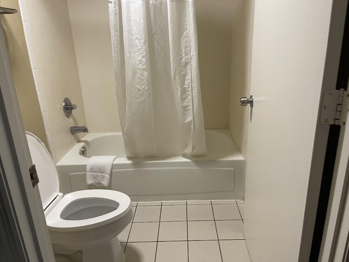 Super 8 by Wyndham Hermitage Nashville
