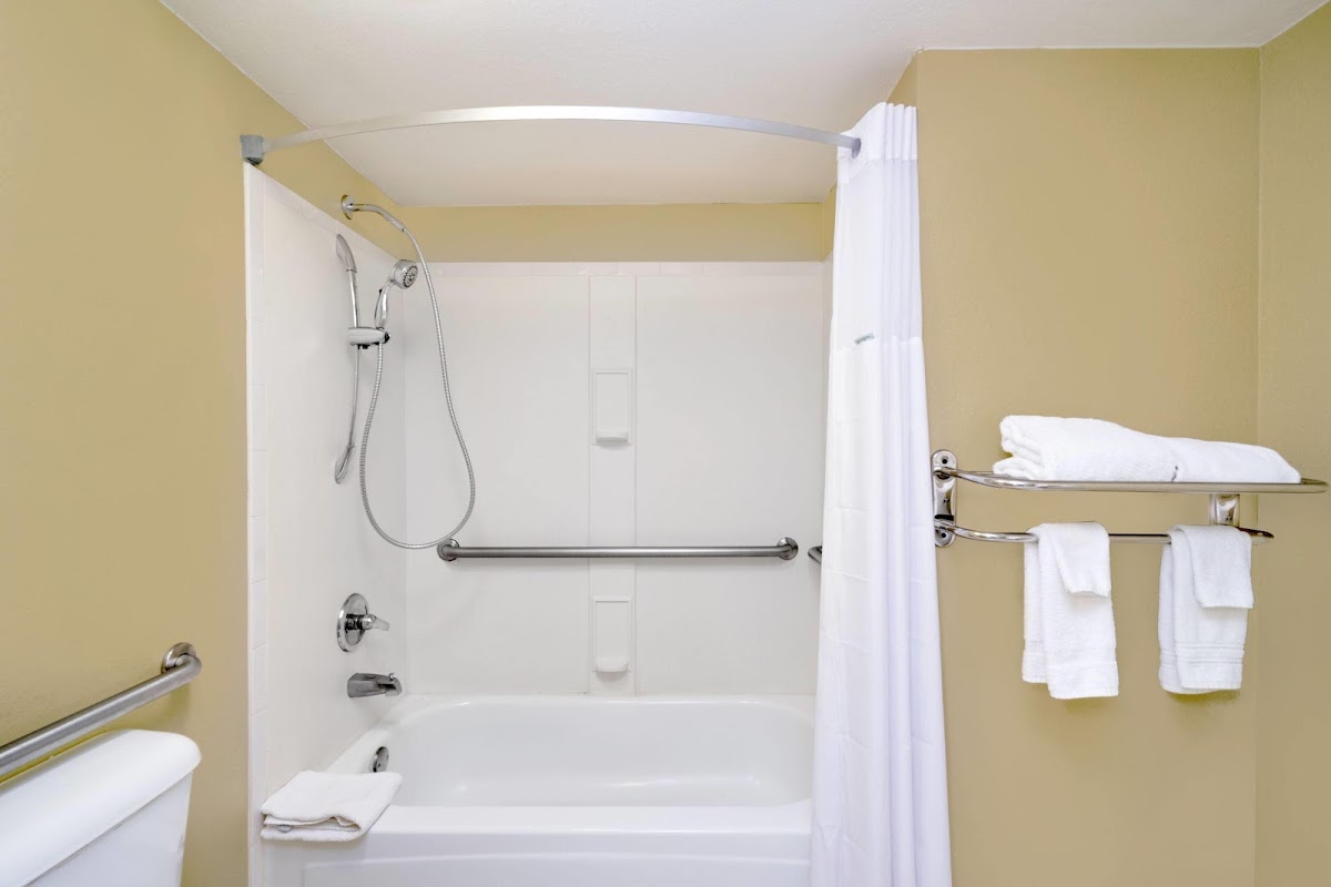 Super 8 by Wyndham Hermitage Nashville