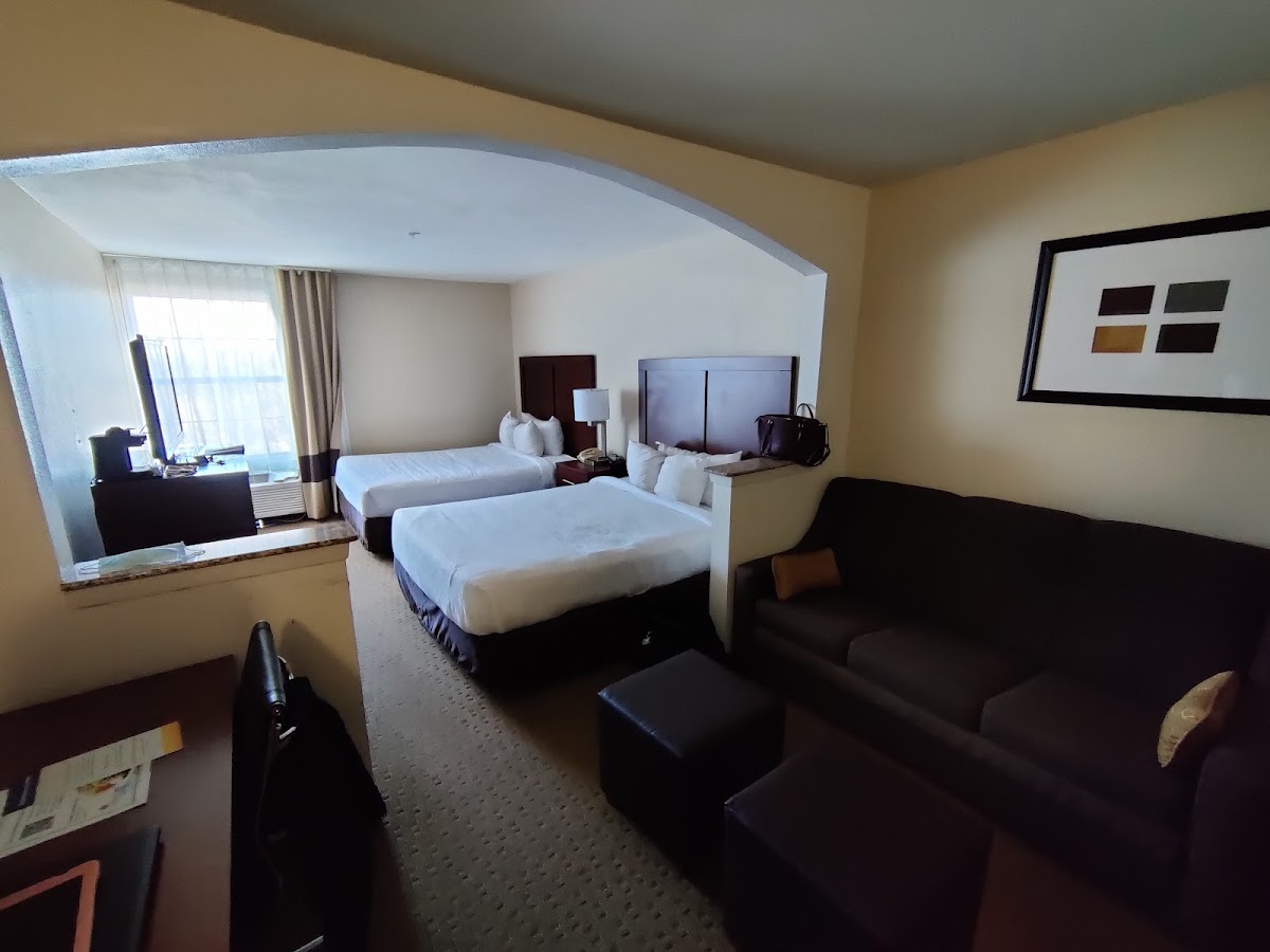 Quality Suites Irving-Las Colinas