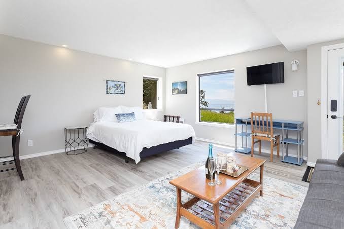 Gordons Beach Farm Stay