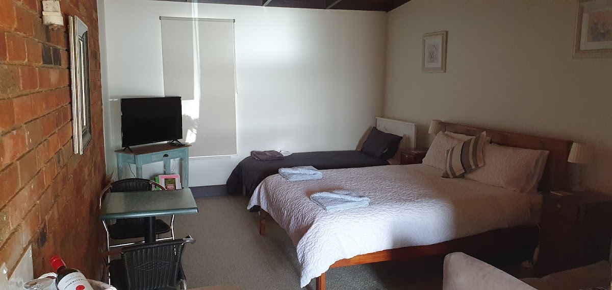 Omeo Colonial Accommodation