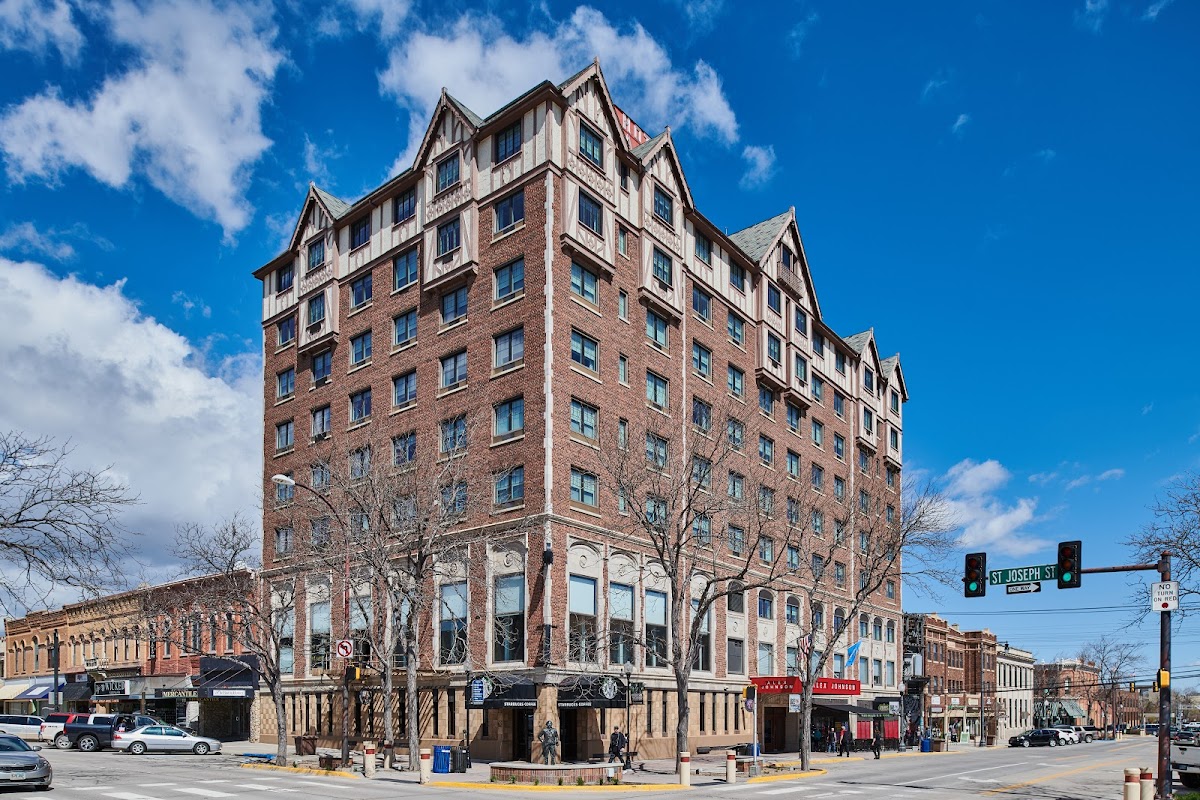 Hotel Alex Johnson Rapid City, Curio Collection by Hilton