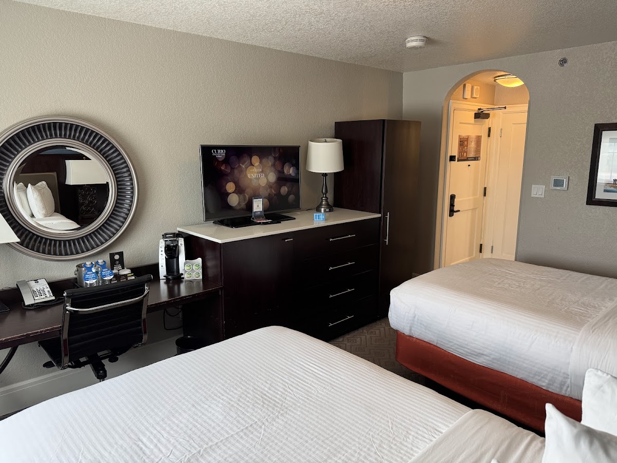 Hotel Alex Johnson Rapid City, Curio Collection by Hilton