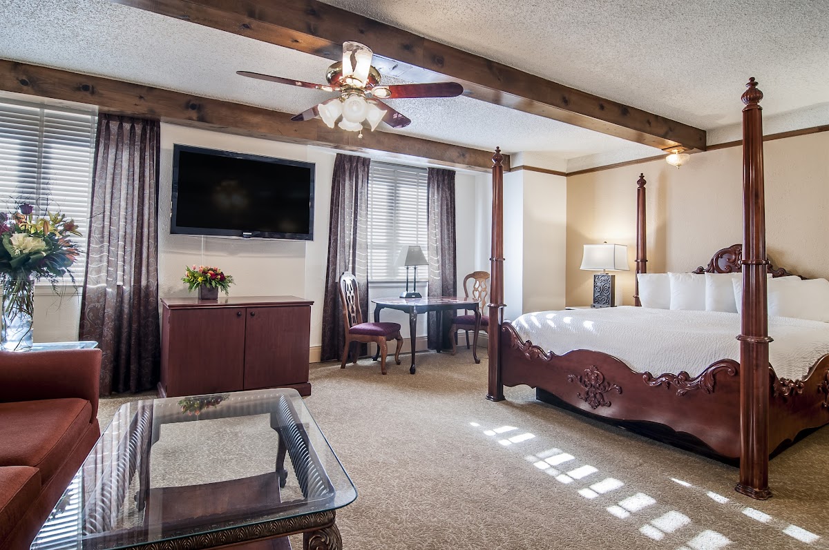 Hotel Alex Johnson Rapid City, Curio Collection by Hilton