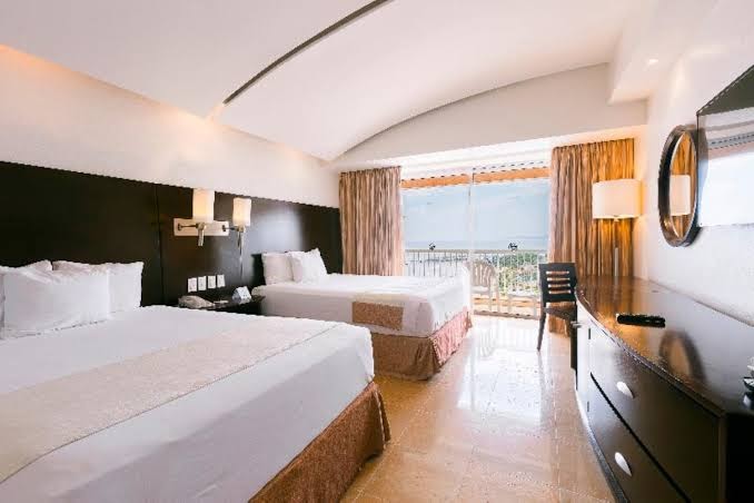 Azul Ixtapa All Inclusive Beach Resort & Convention Center