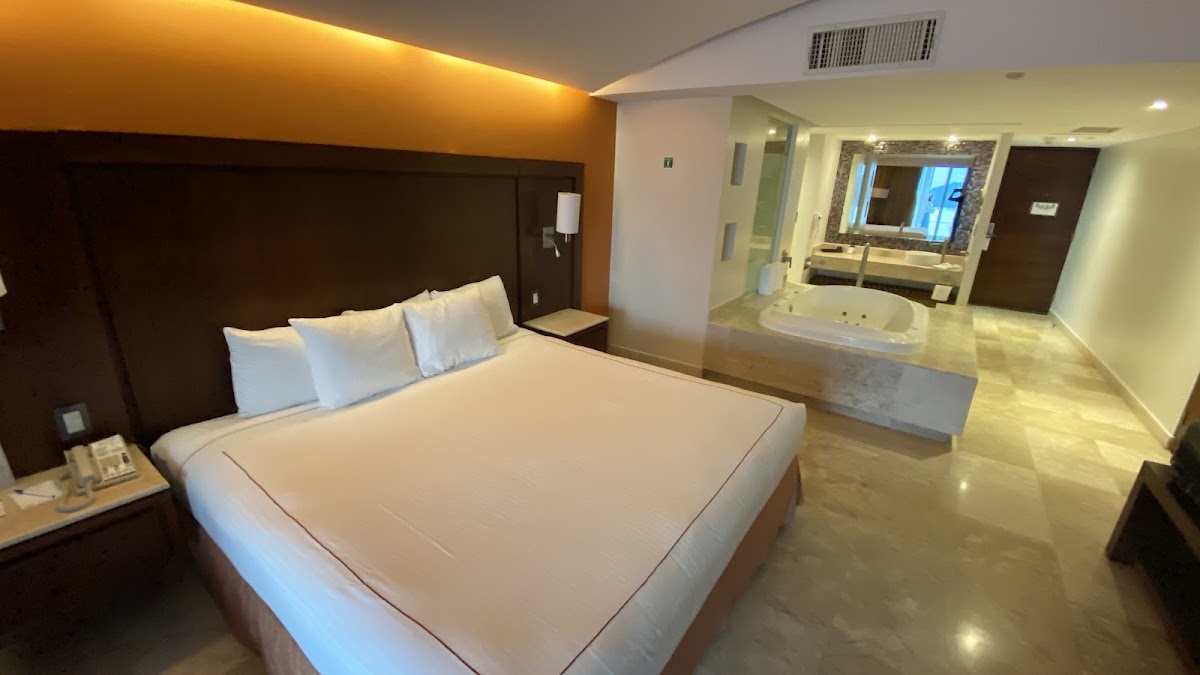 Azul Ixtapa All Inclusive Beach Resort & Convention Center