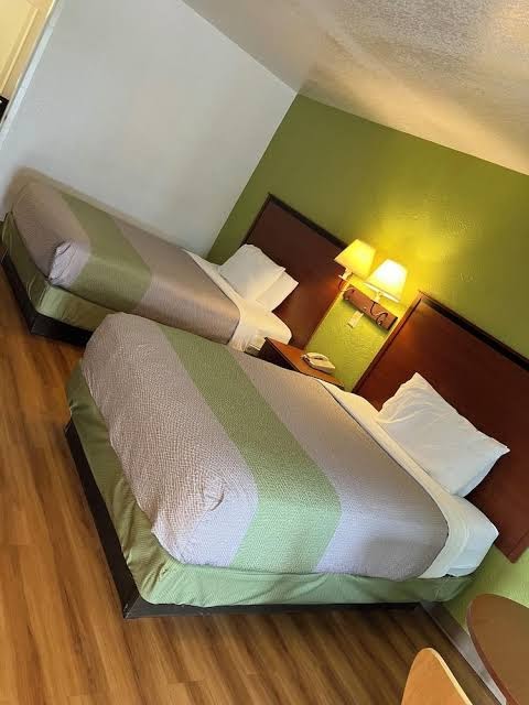 Econo Lodge Sonora
