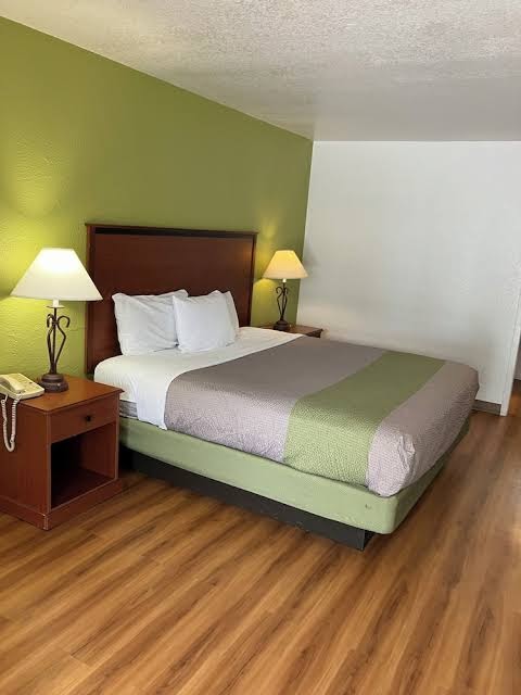 Econo Lodge Sonora