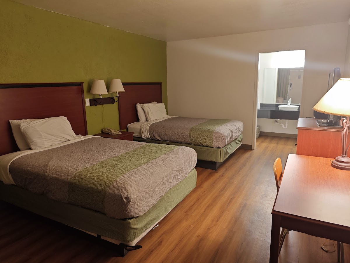 Econo Lodge Sonora