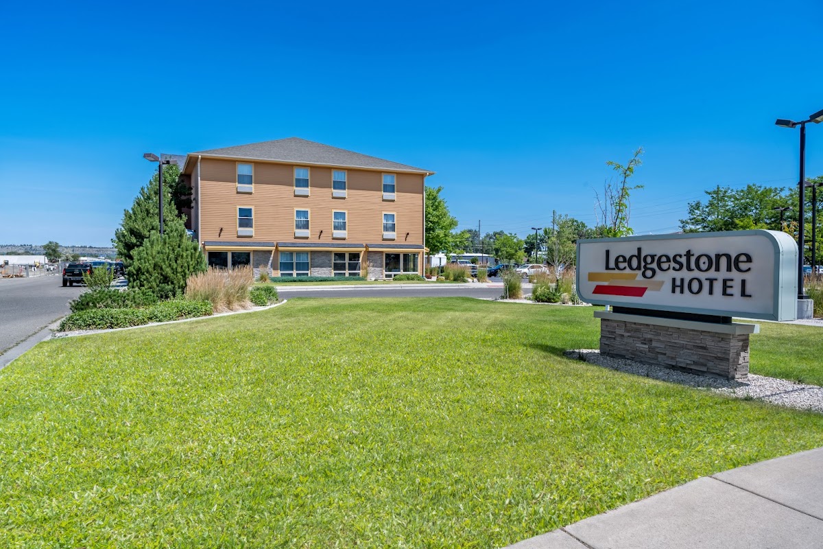 Ledgestone Suites Hotel Billings