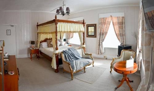 Hotel Commodore