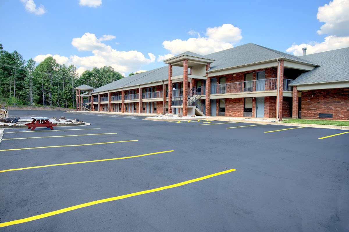 Hot Springs Village Inn