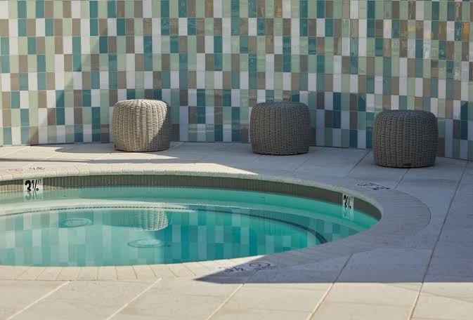 Twin Palms Resort - A Gay Men's Resort