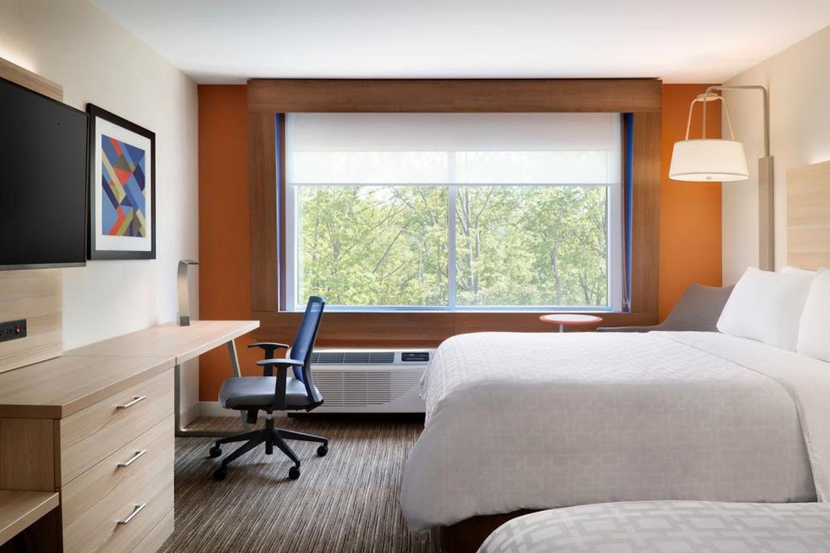Holiday Inn Express & Suites Longview North by IHG